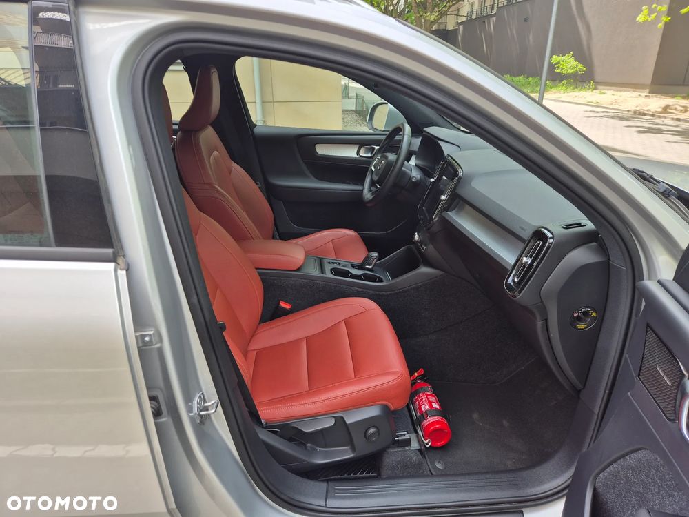 Volvo XC 40 D3 Momentum Pro - 7