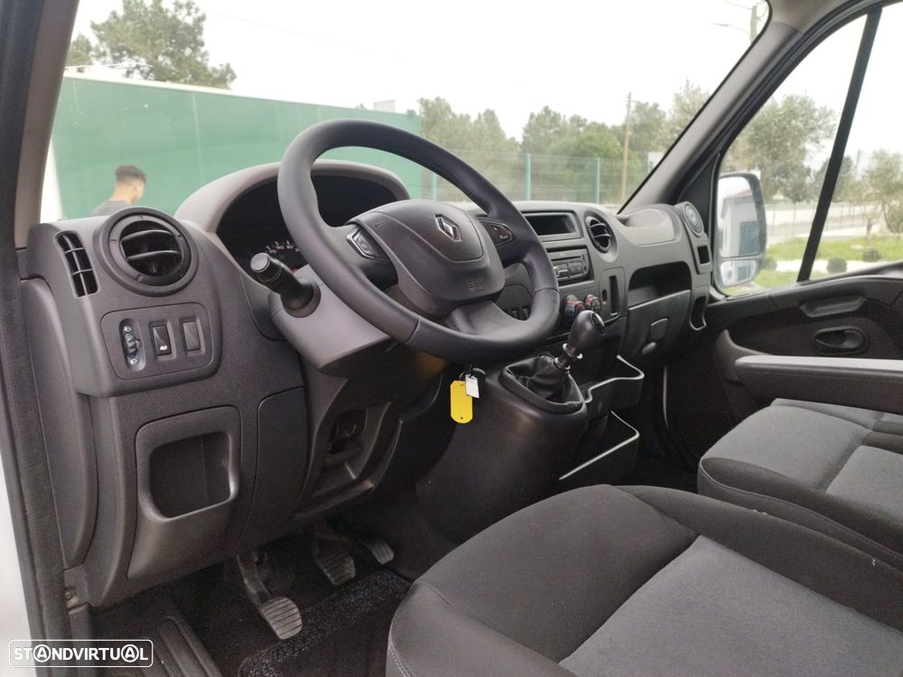 Renault Master 2.3 dci 135 cv L2H2 2015 - 18