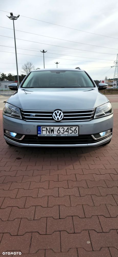 Volkswagen Passat 2.0 Blue TDI DSG SCR Comfortline - 24