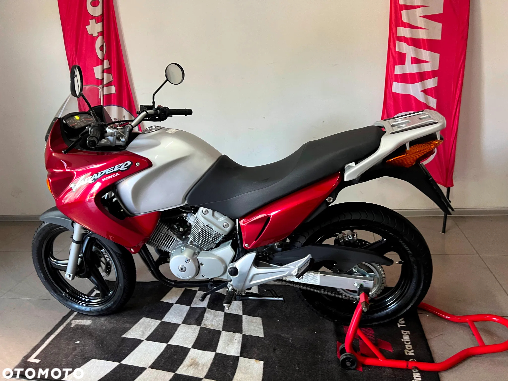 Honda XL - 3