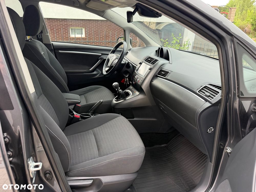 Toyota Verso 1.8 7-Sitzer Executive - 15