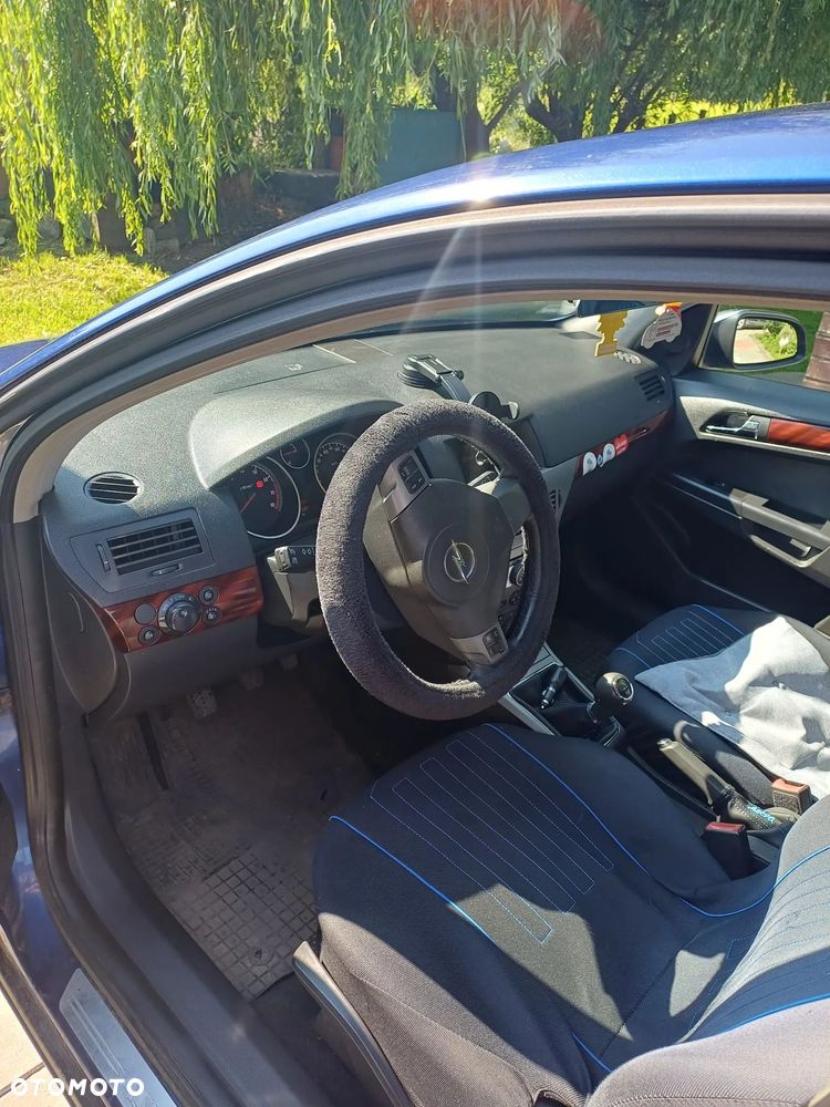 Opel Astra 1.6 Cosmo - 7
