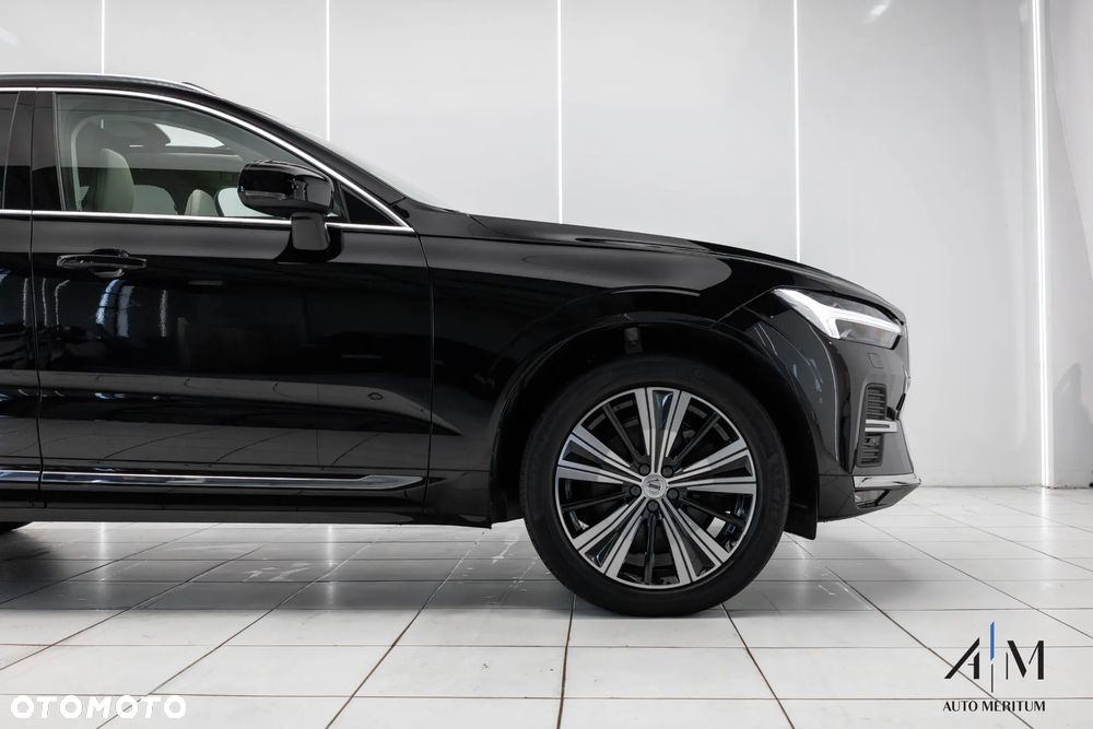 Volvo XC 60 B4 D AWD Plus Bright - 10