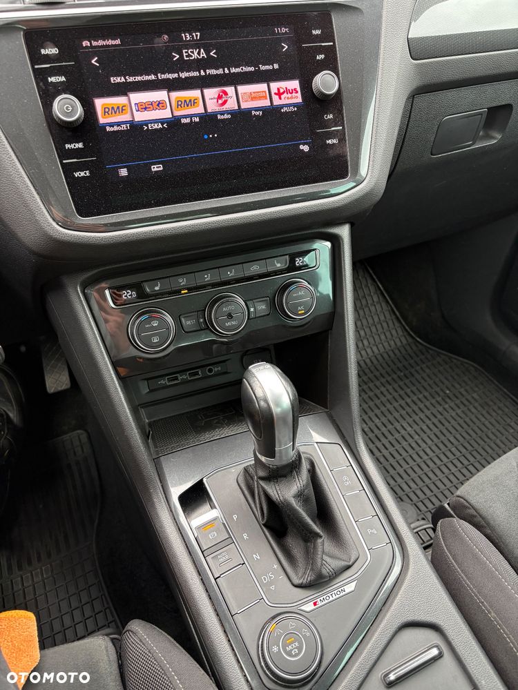 Volkswagen Tiguan - 12