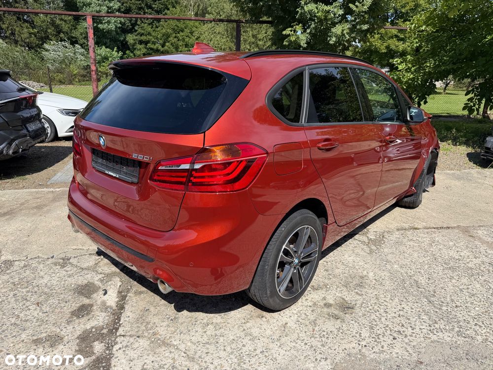 BMW Seria 2 220i Sport-Aut Sport Line - 18
