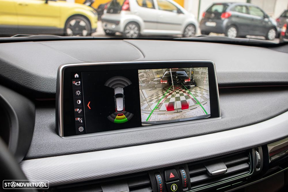 BMW X5 25 d xDrive Pack M - 24