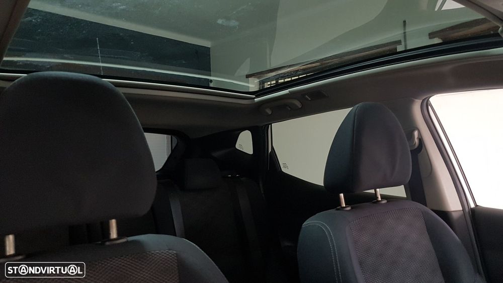 Nissan Qashqai 1.5 dCi N-Connecta - 19