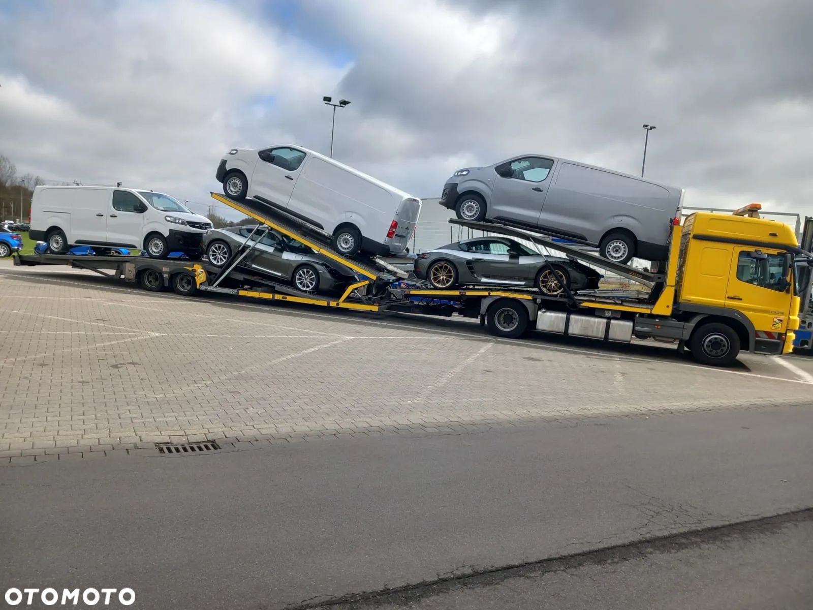 Mercedes-Benz Atego - 1