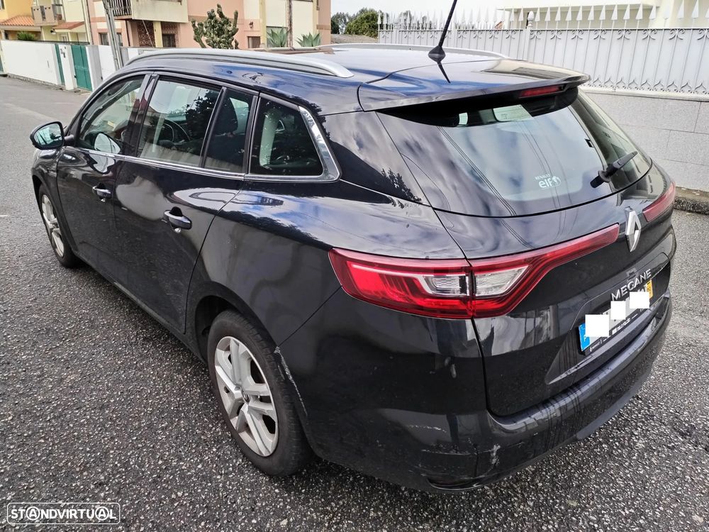 Renault Mégane Sport Tourer 1.5 dCi Zen ECO - 12