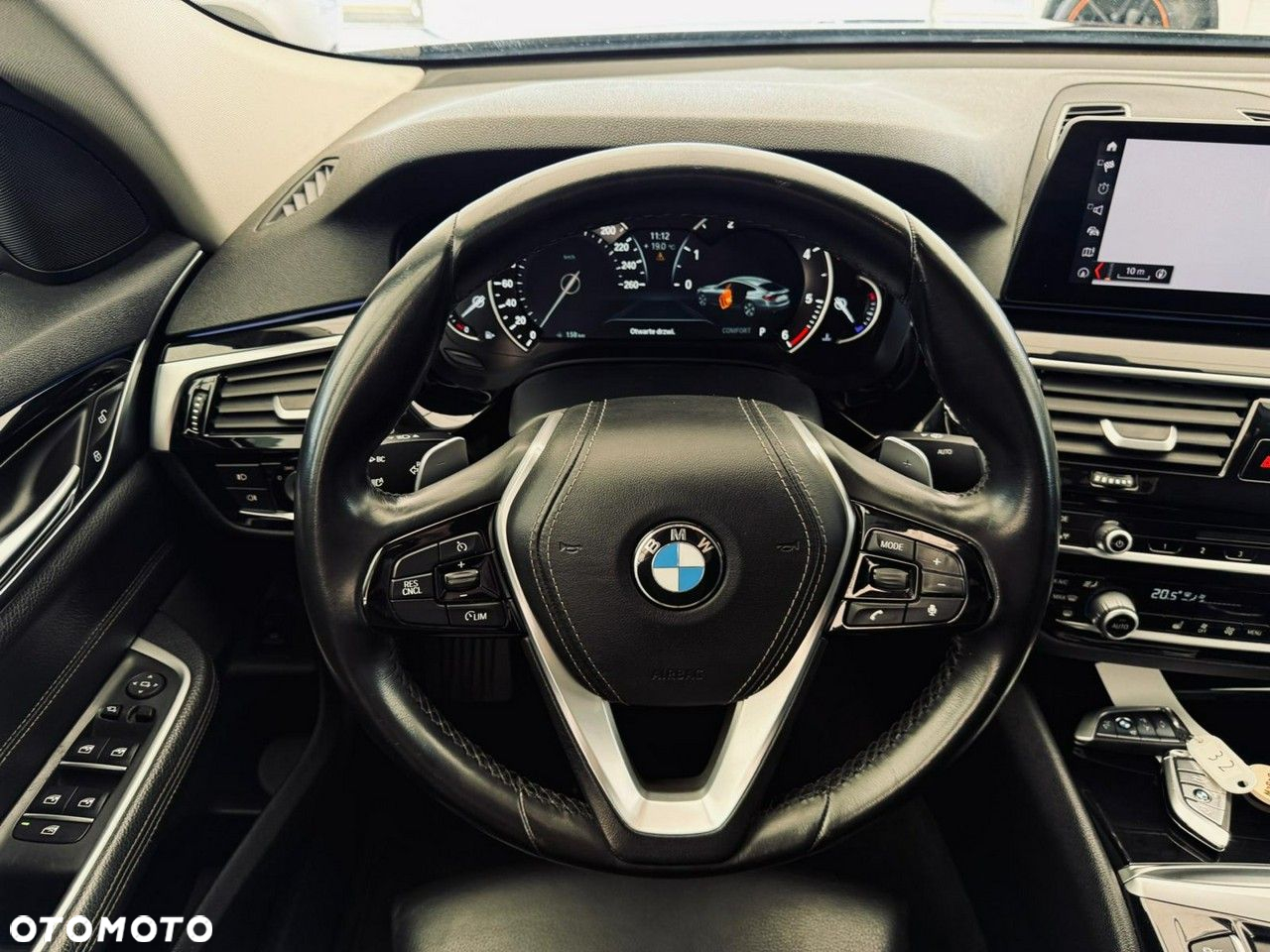 BMW 6GT - 25