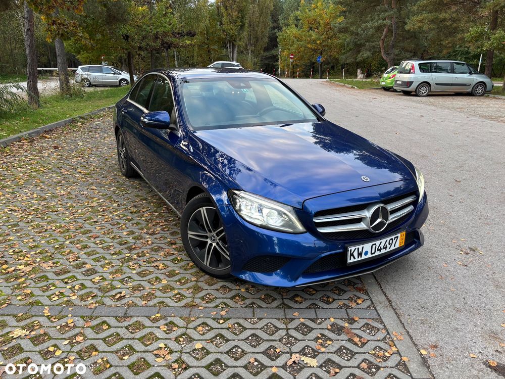 Mercedes-Benz Klasa C 200 d 9G-TRONIC - 39