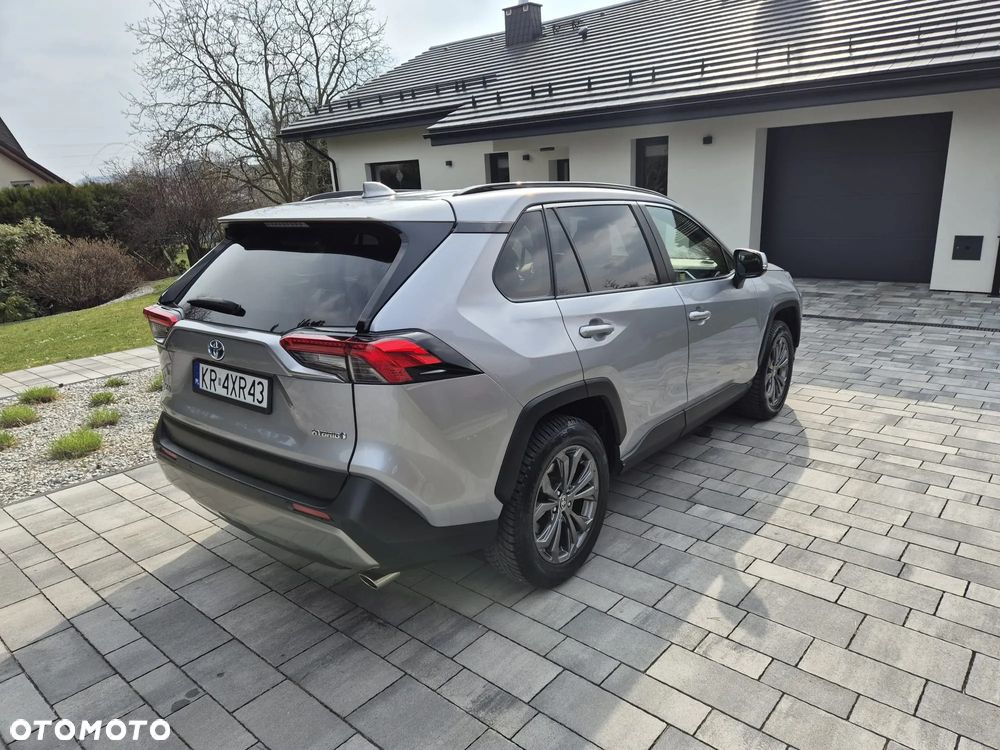 Toyota RAV4 - 4