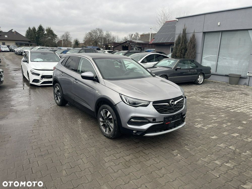Opel Grandland X 1.2 T GPF Ultimate S&S - 2