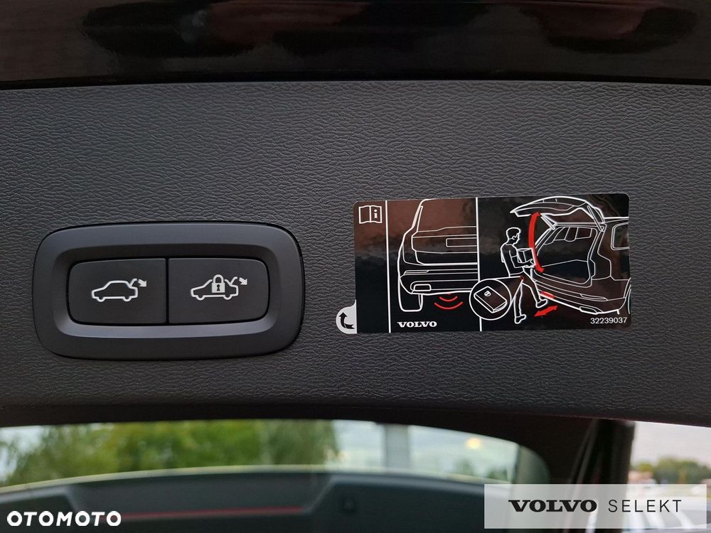 Volvo XC 40 - 29