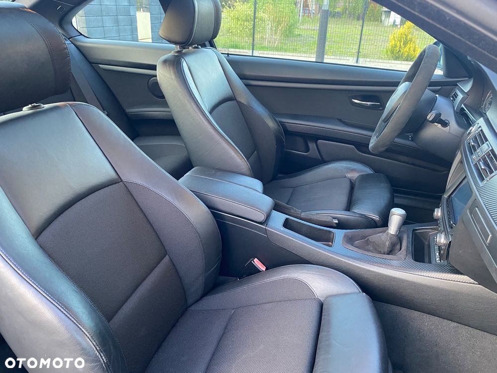 BMW Seria 3 320i M Sport Edition - 36