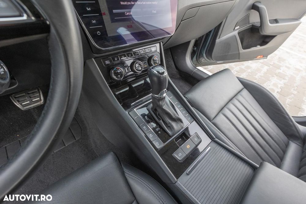 Skoda Superb 2.0 TDI 4X4 DSG L&K - 15