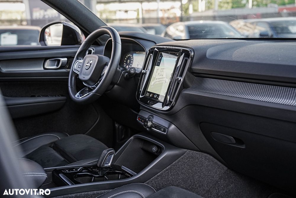 Volvo XC 40 T4 Recharge DKG Plus Dark - 14