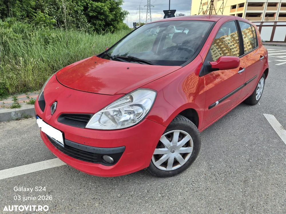 Renault Clio - 2