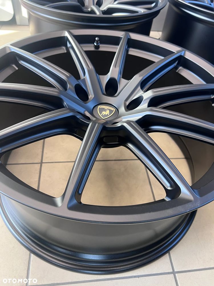 Oryginalne Felgi Lamborghini URUS 21'' Black Matt - 16