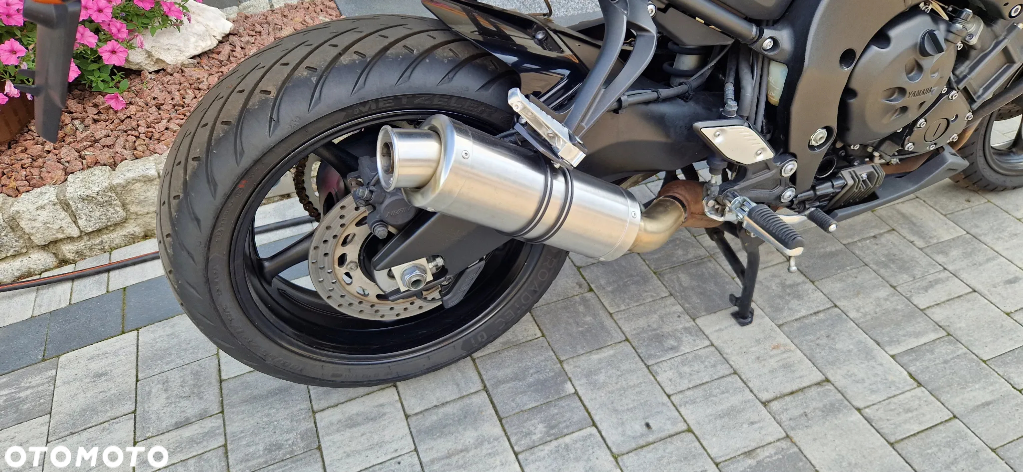 Yamaha FZ - 4