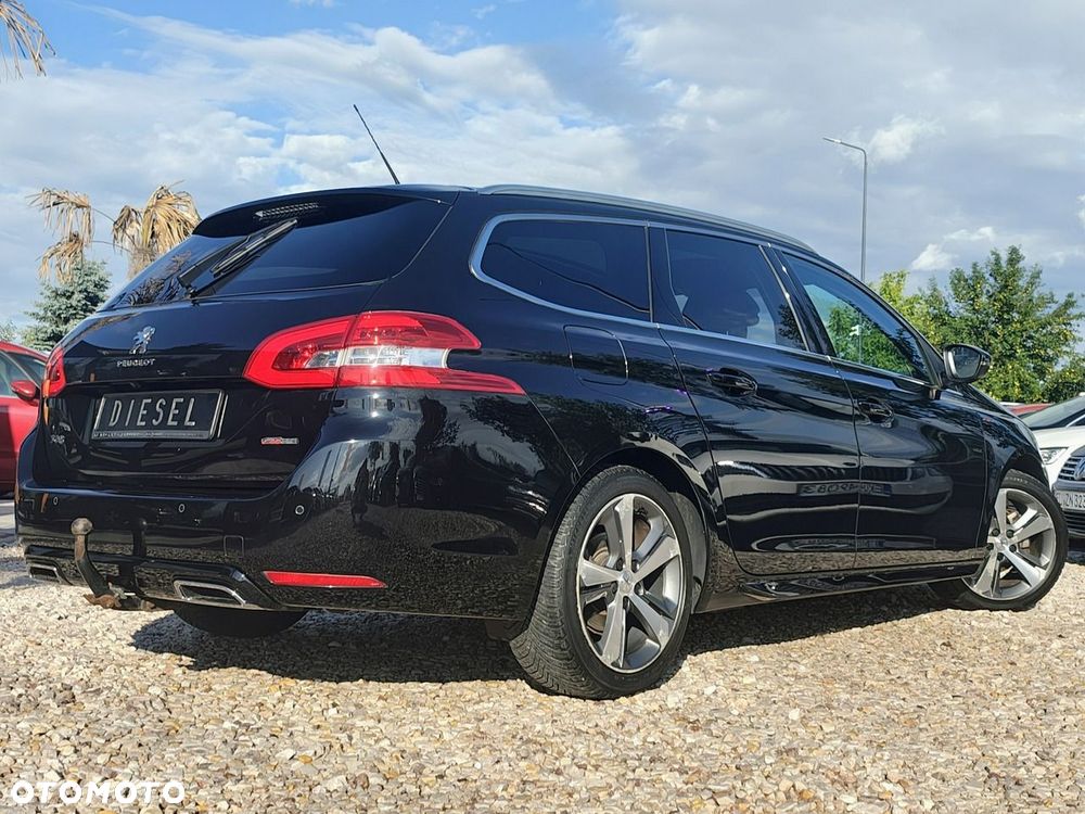 Peugeot 308 - 23