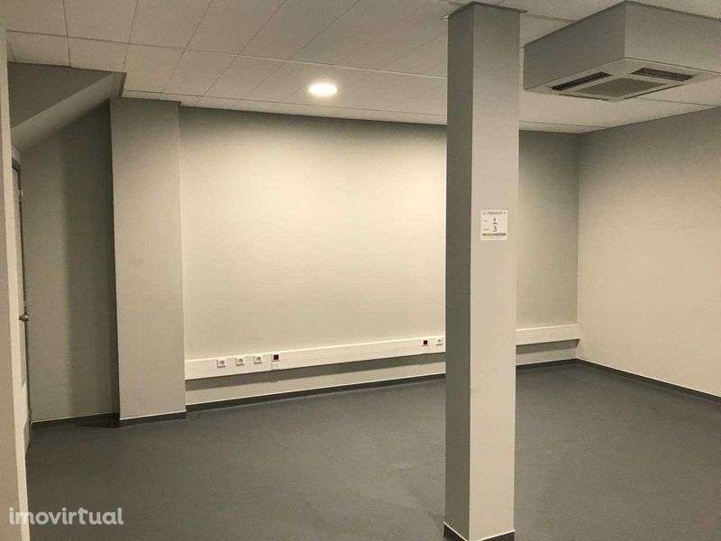 ARMAZEM - Sacavem e Prior Velho - Grande imagem: 4/12