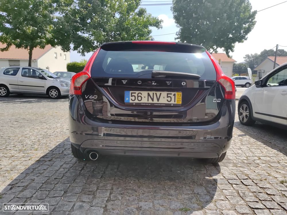 Volvo V60 1.6 D2 Drive Momentum Start/Stop - 8