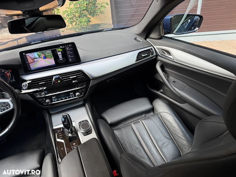 BMW Seria 5 518d AT - 12