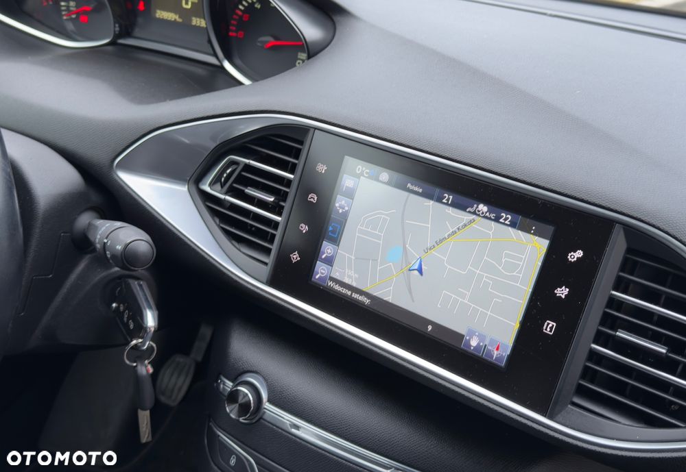 Peugeot 308 - 16