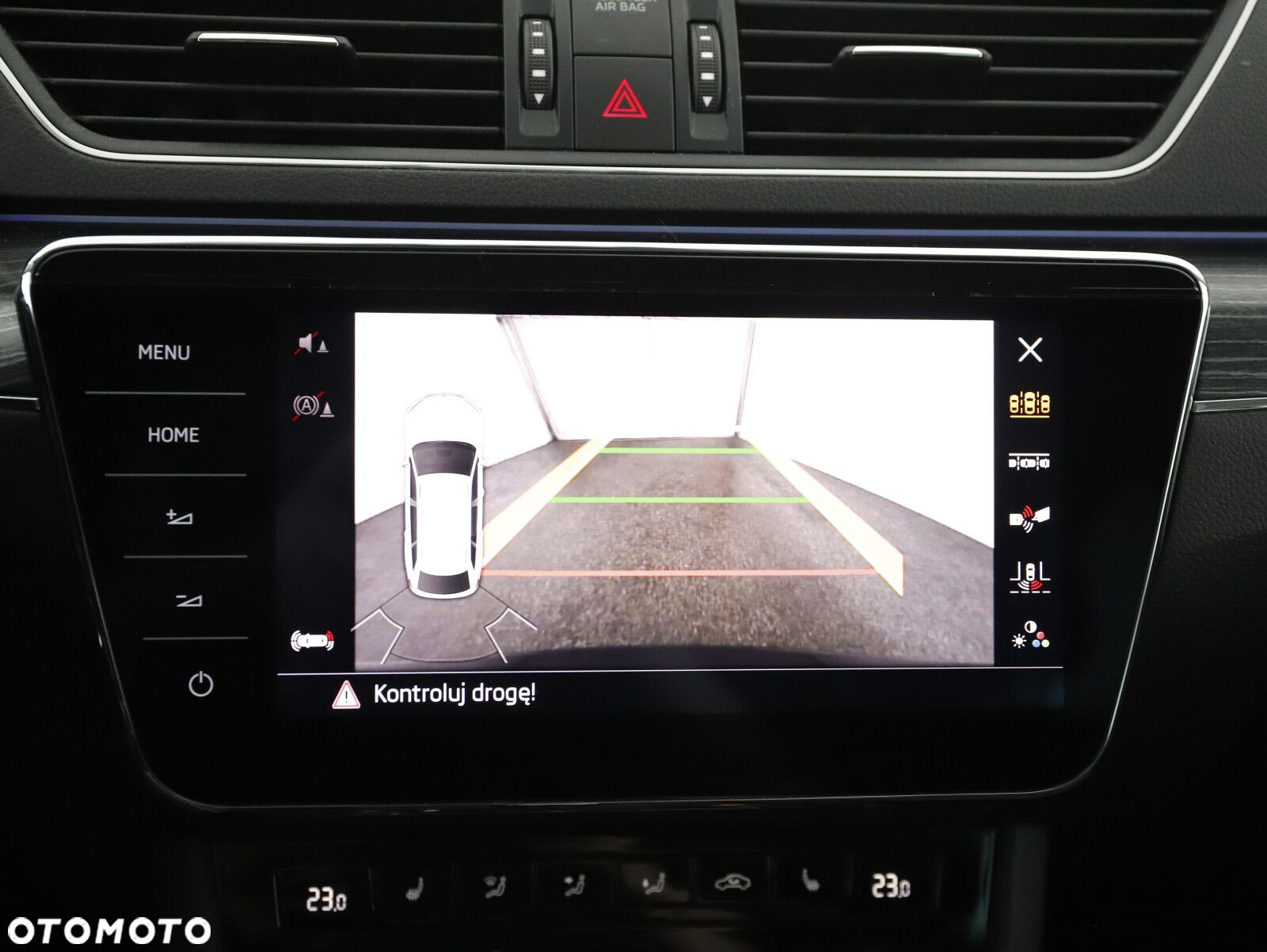 Skoda Superb 2.0 TDI SCR Style DSG - 17