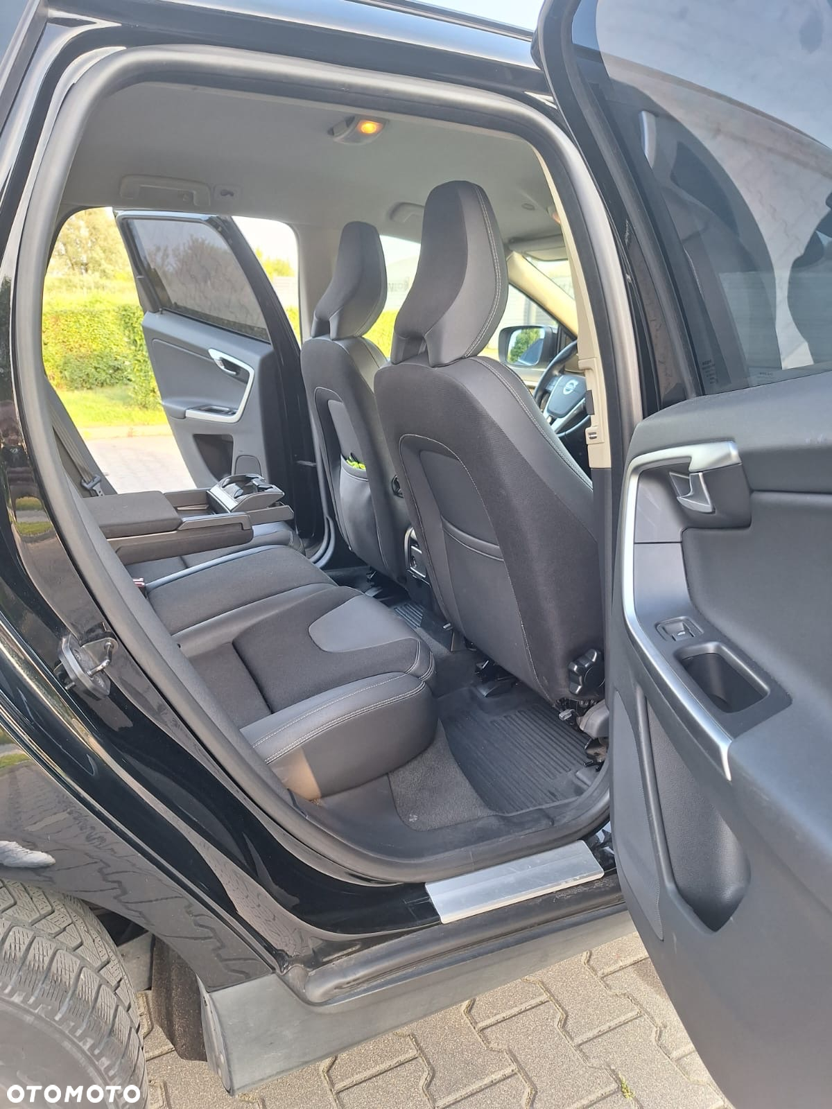 Volvo XC 60 D3 Momentum - 10