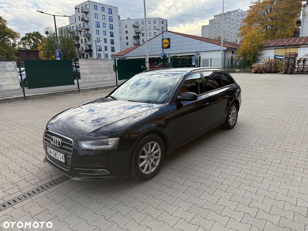 Audi A4 - 1