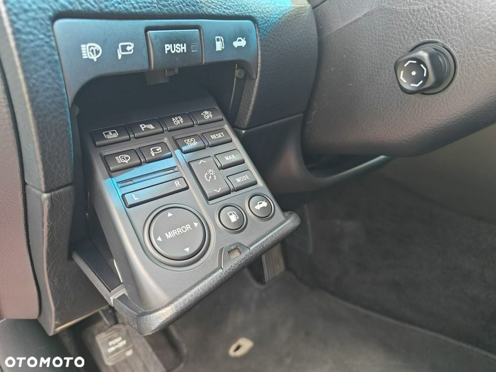 Lexus GS - 12