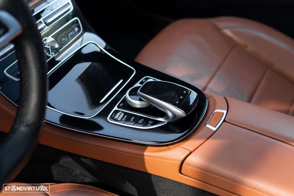 Mercedes-Benz E 220 - 37