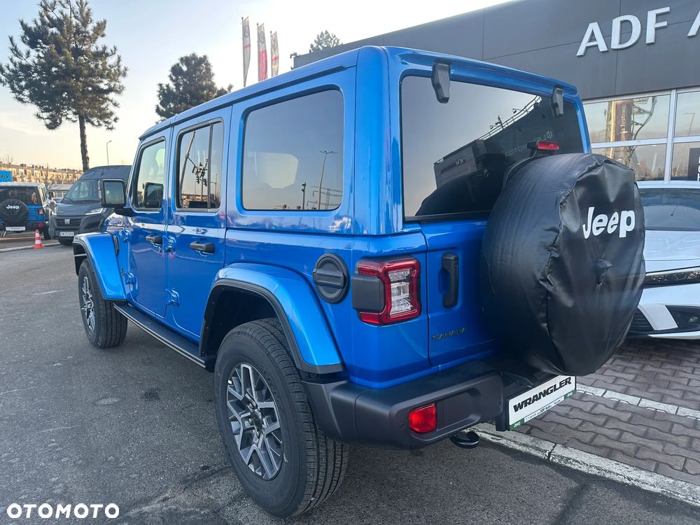 Jeep Wrangler Unlimited GME 2.0 Turbo Sahara - 4