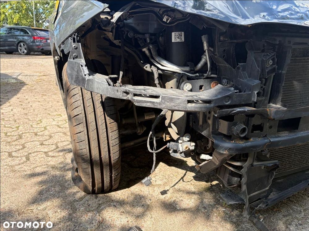 Volkswagen Polo - 5