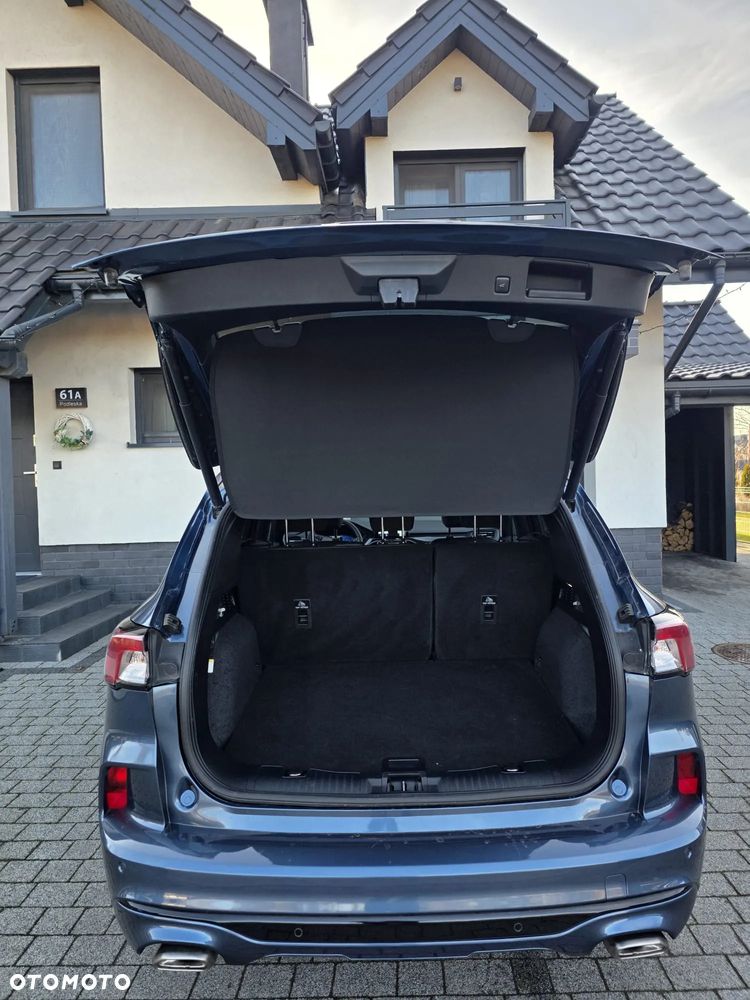 Ford Kuga 1.5 EcoBoost ST-LINE - 20