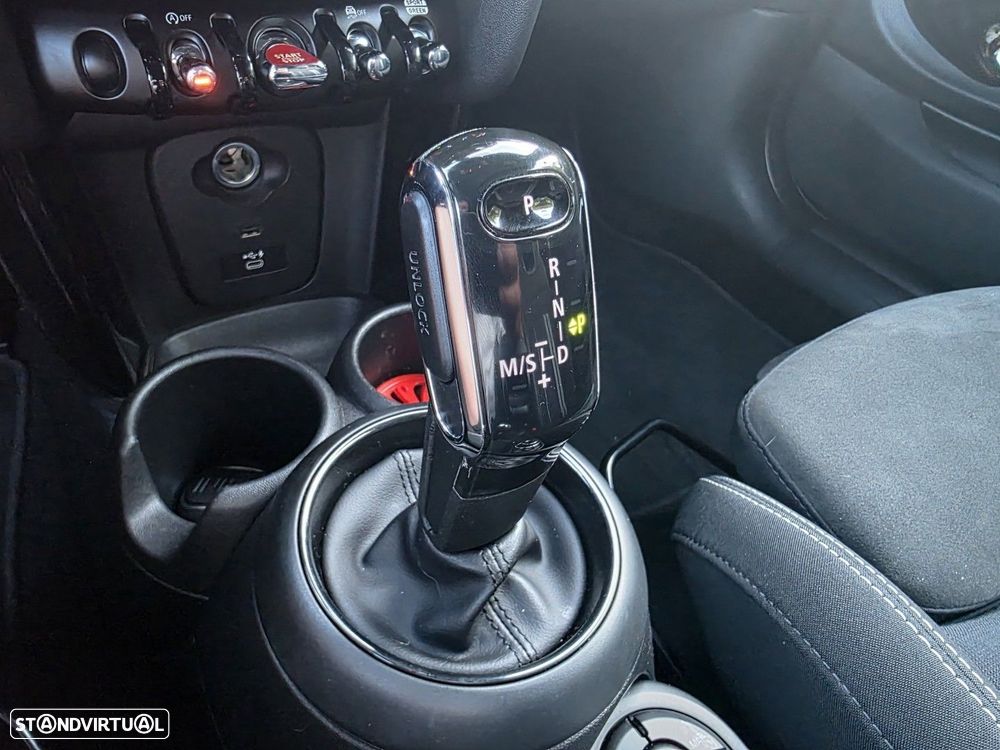 MINI 3 Portas John Cooper Works Auto Desportiva - 25