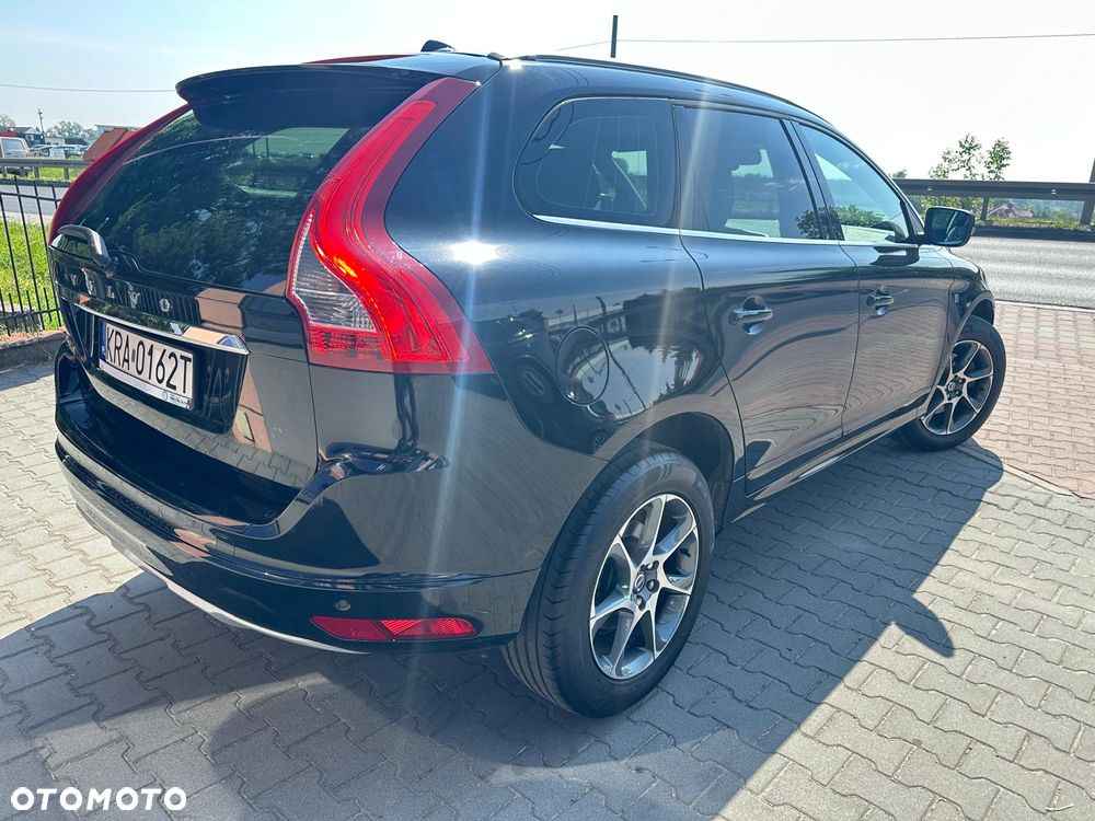 Volvo XC 60 D3 Drive-E Ocean Race - 8