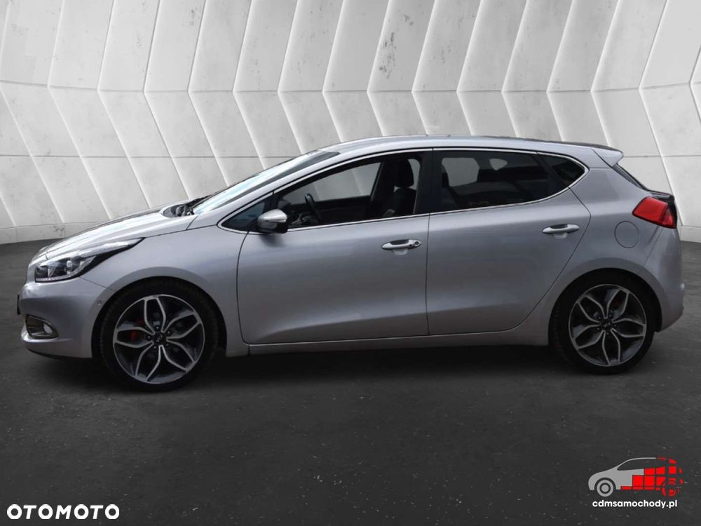 Kia Ceed - 7