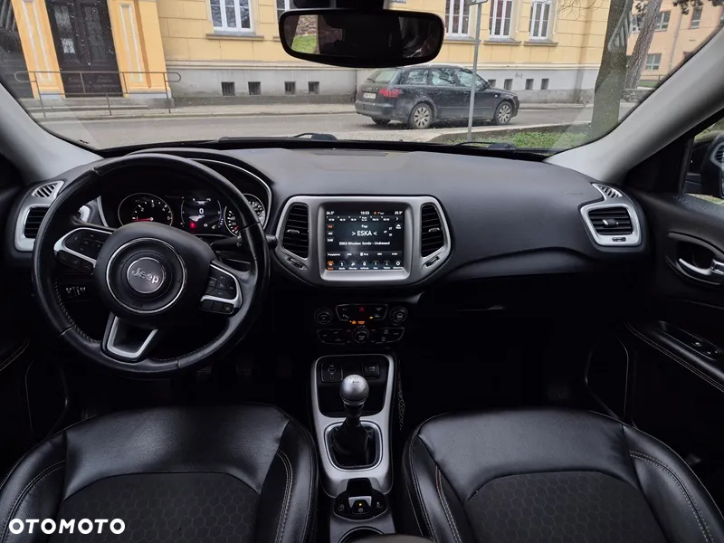 Jeep Compass - 11
