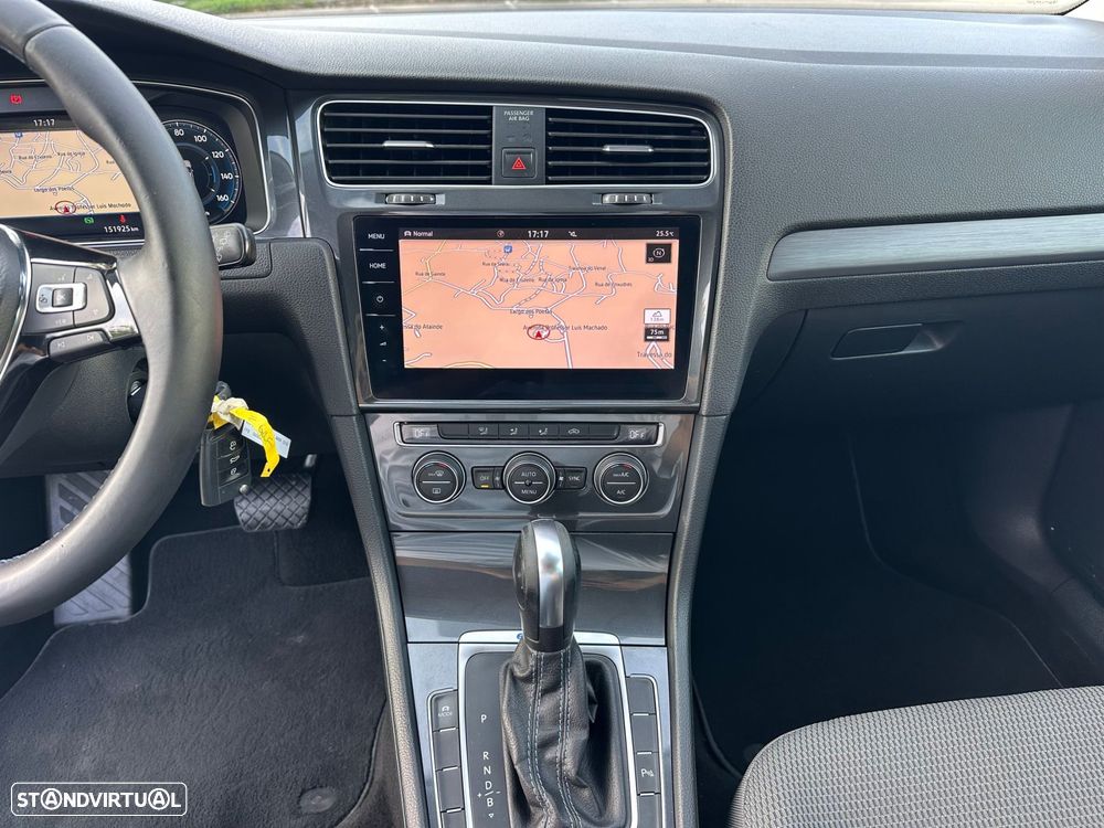 VW e-Golf AC/DC - 9