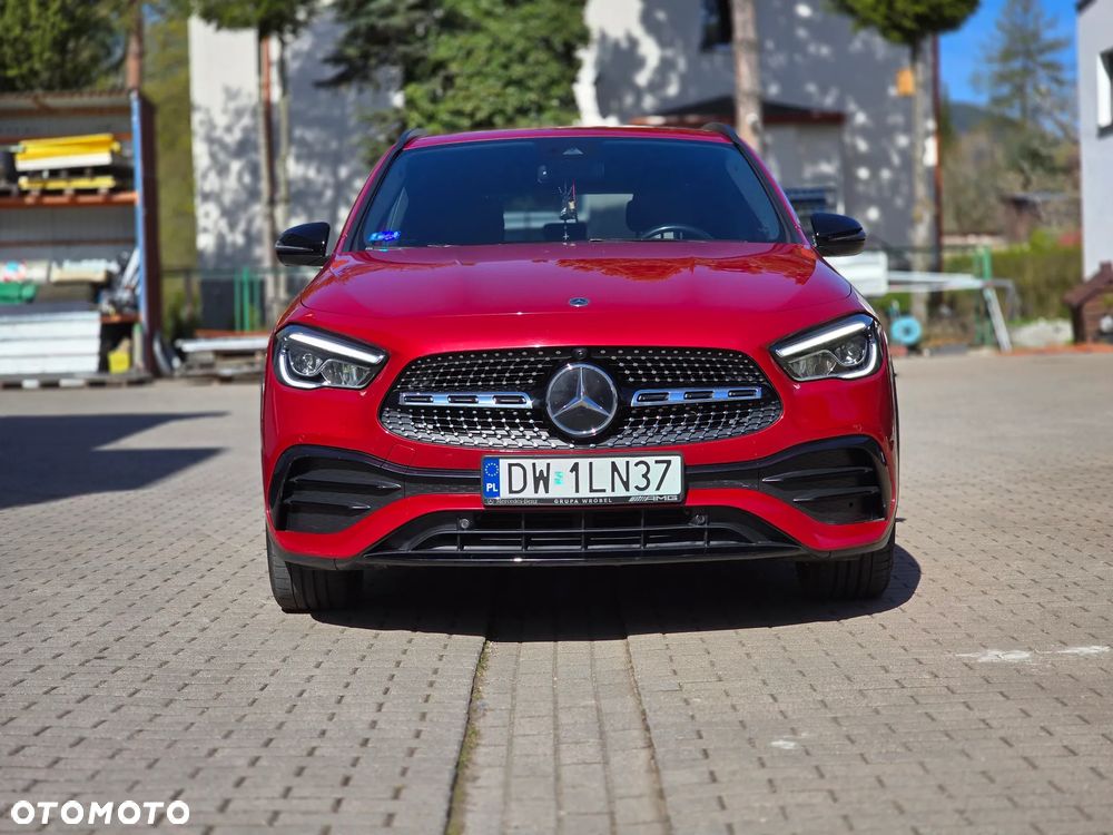 Mercedes-Benz GLA 200 AMG Line - 2