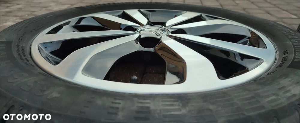 Koła Felgi Aluminiowe Oryg. Citroen C1 Peugeot 108 Toyota Aygo 15 Cali 4x100 4,5Jx15 Et35 Ø54,1mm Continental 165/60/15 2015r 5,8-6,5mm Starogard Gdański - 7