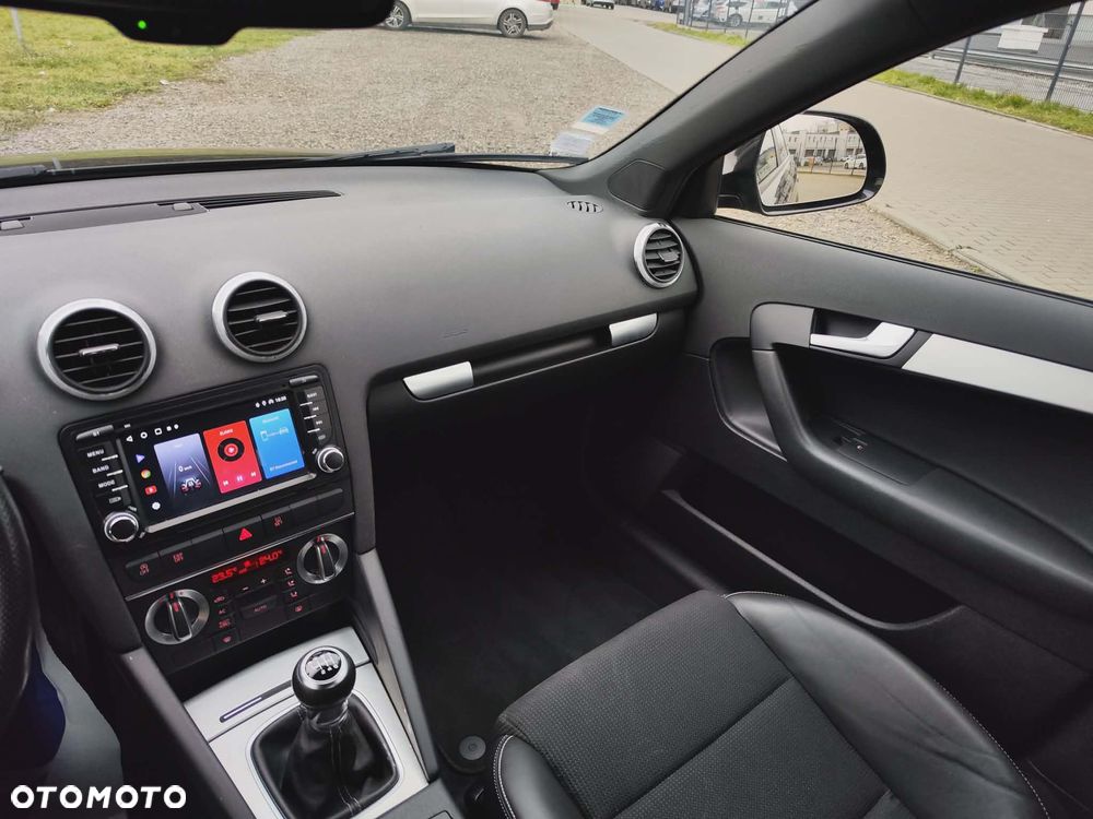 Audi A3 Sportback 2.0 TDI DPF S line Sportpaket (plus) - 24