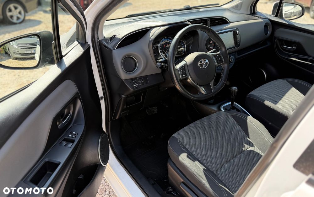 Toyota Yaris - 5