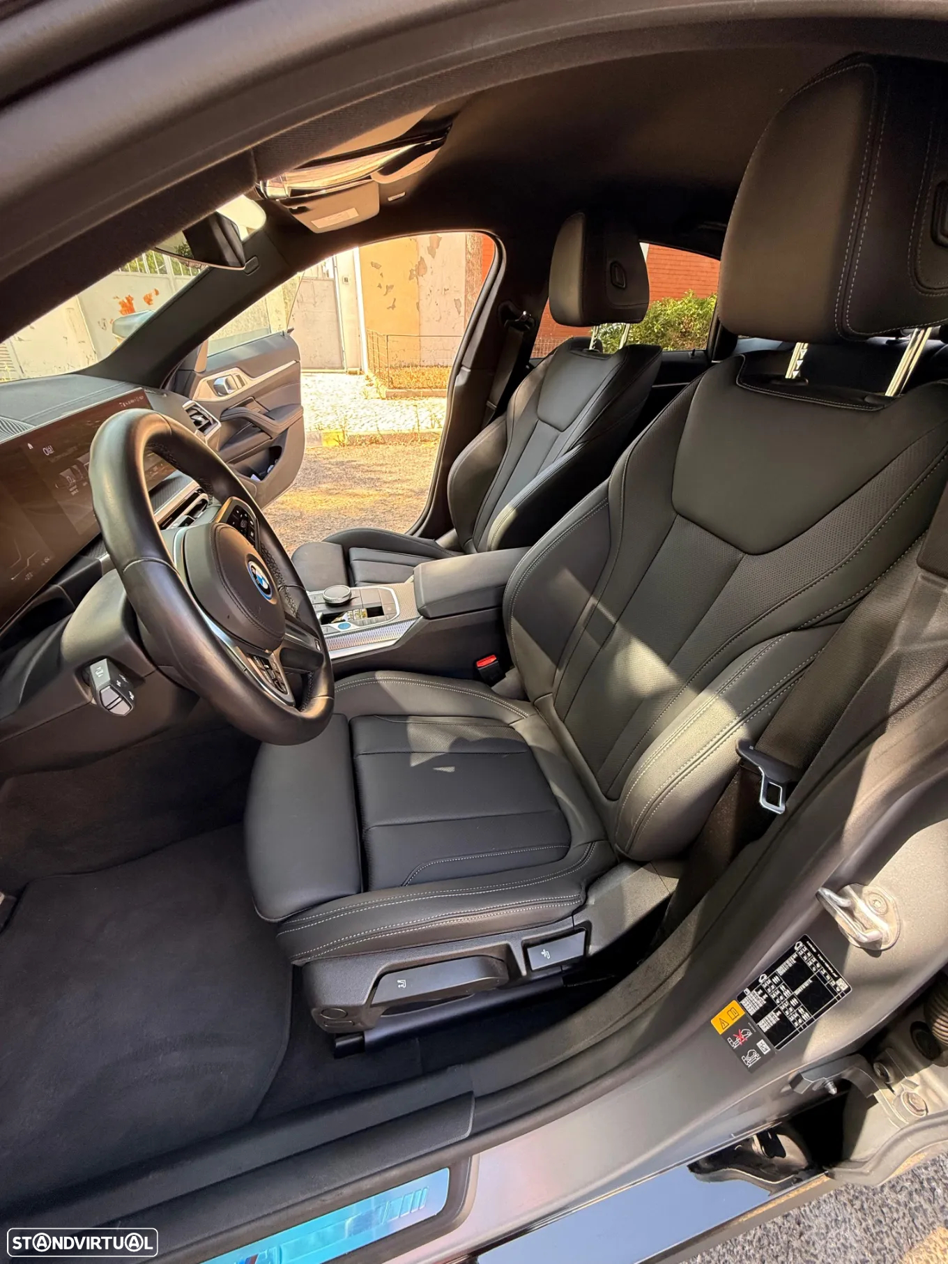 BMW i4 eDrive40 Pack Desportivo M - 8