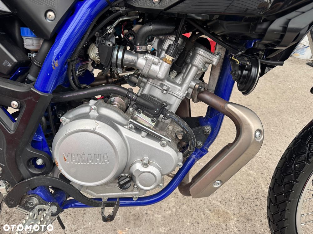 Yamaha WR - 8