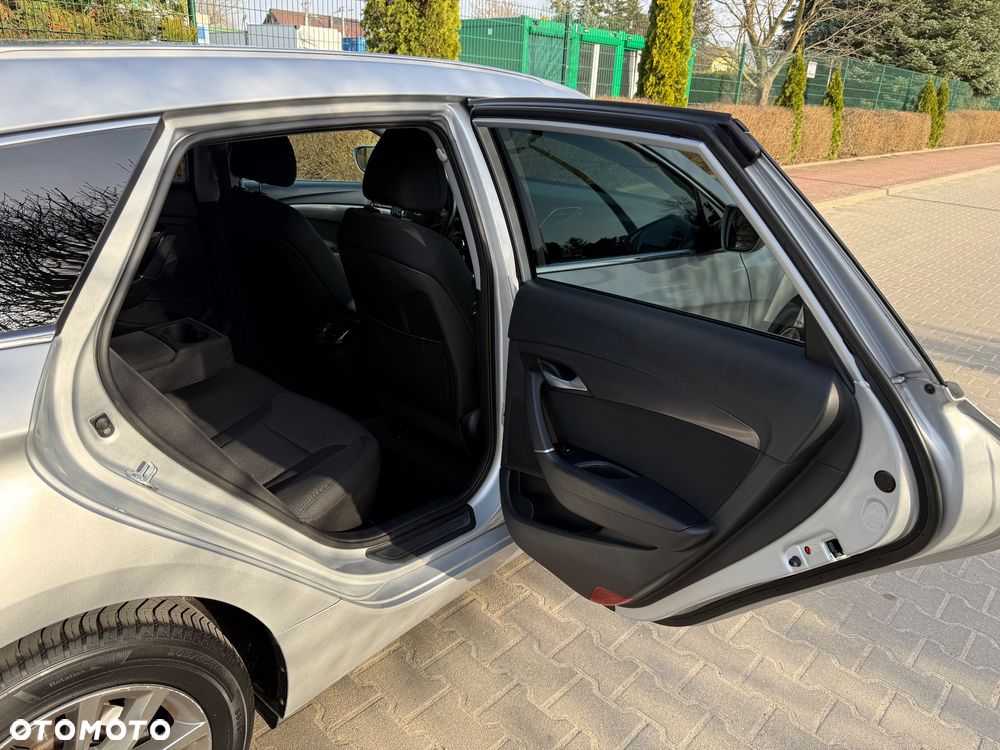 Hyundai i40 1.7 CRDi Business - 37