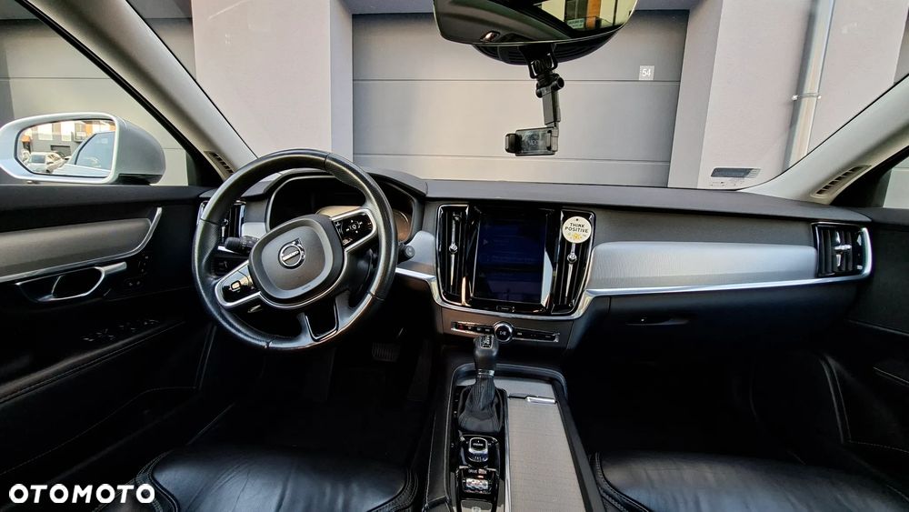 Volvo V90 D4 Inscription - 15